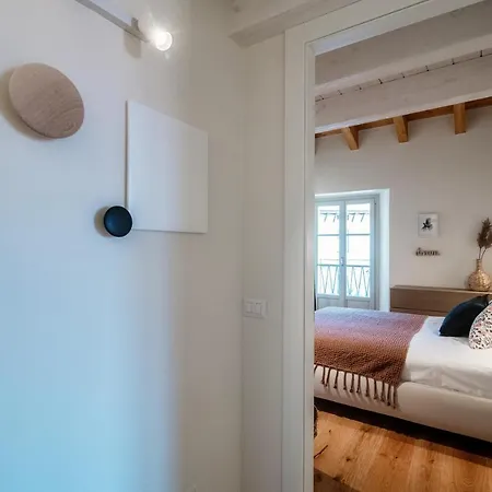 Appartement Il Castello - By Myhomeincomo *