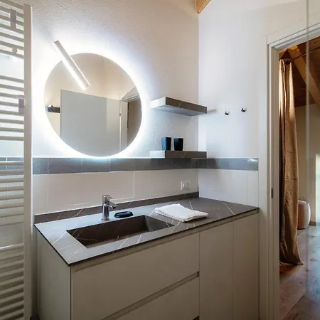Il Castello - By Myhomeincomo Appartement *