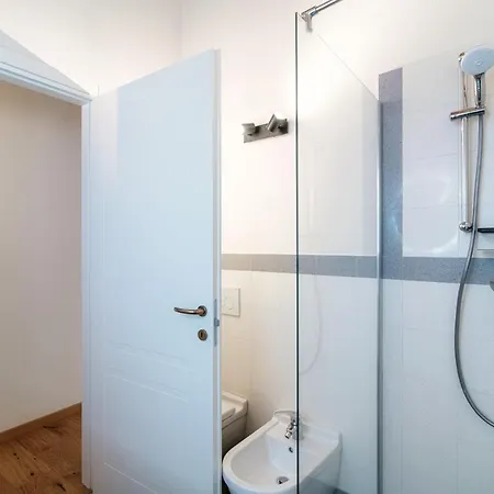 Il Castello - By Myhomeincomo Appartement Menaggio